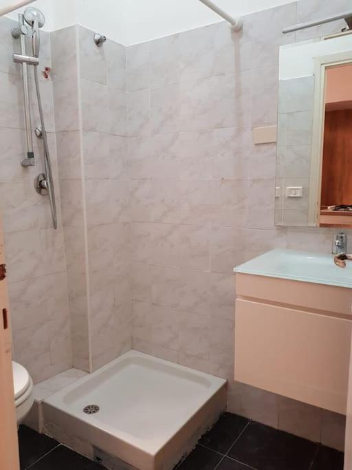 شقة La Casa Di Marisela In Via Emanuele Filiberto روما المظهر الخارجي الصورة