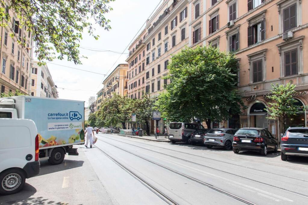 شقة La Casa Di Marisela In Via Emanuele Filiberto روما المظهر الخارجي الصورة
